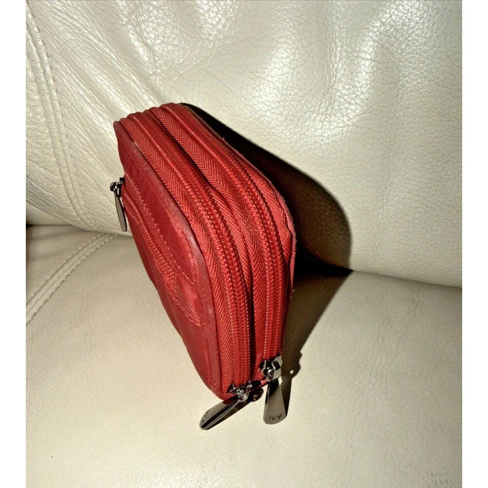 lug zip wallet